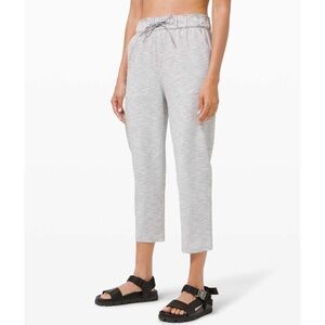 Lululemon Keep Moving Crop 23"